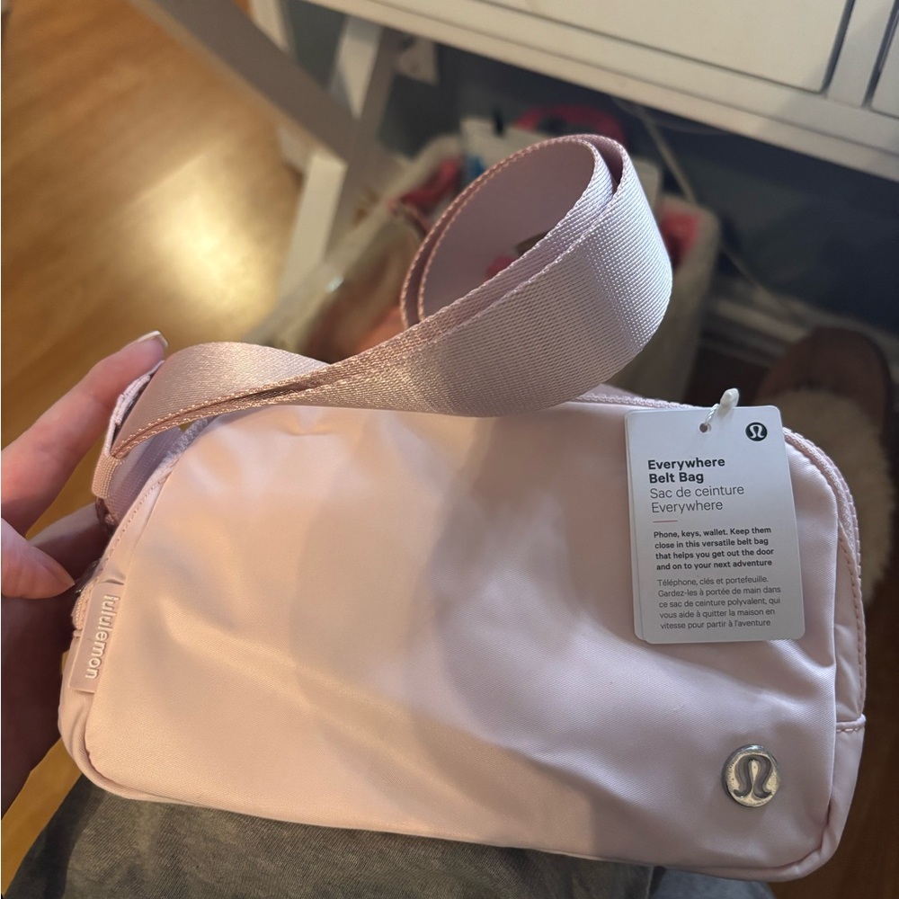 Lululemon Everywhere Belt Bag- Pale Pink